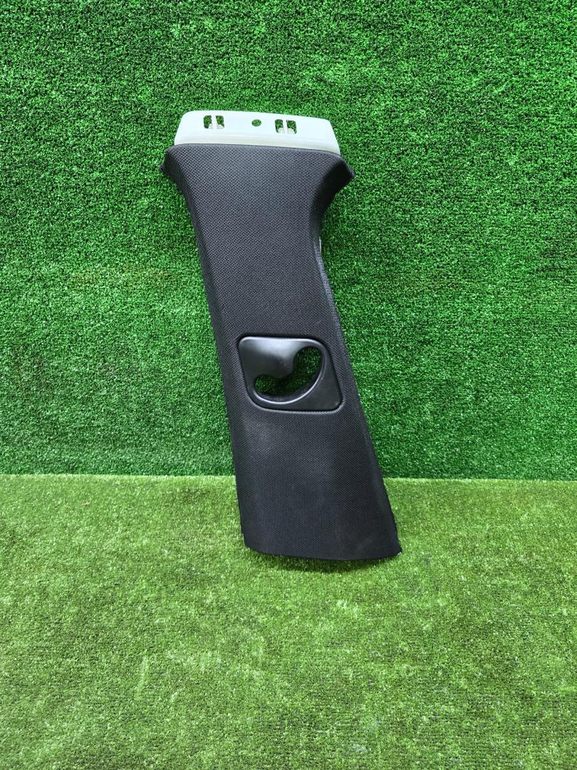 обшивка салона BMW X5 F15 2016, 4.4 л., N63 B44 A, бензин, АКПП, 475, внедорожник 5 дв., полный привод, 7284707, 5143-7284707, F15B-PILLAR, 025416438 - фото №1