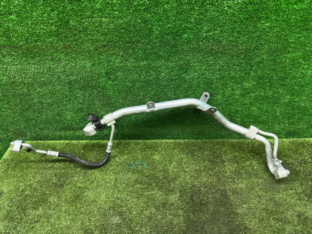 трубка охлаждающей жидкости BMW M3 G80/G81 G80 2023, 3.0 л., S58B30A, бензин, АКПП, c31, седан, полный привод, правый руль, 8088921, 64538088921 - фото №1