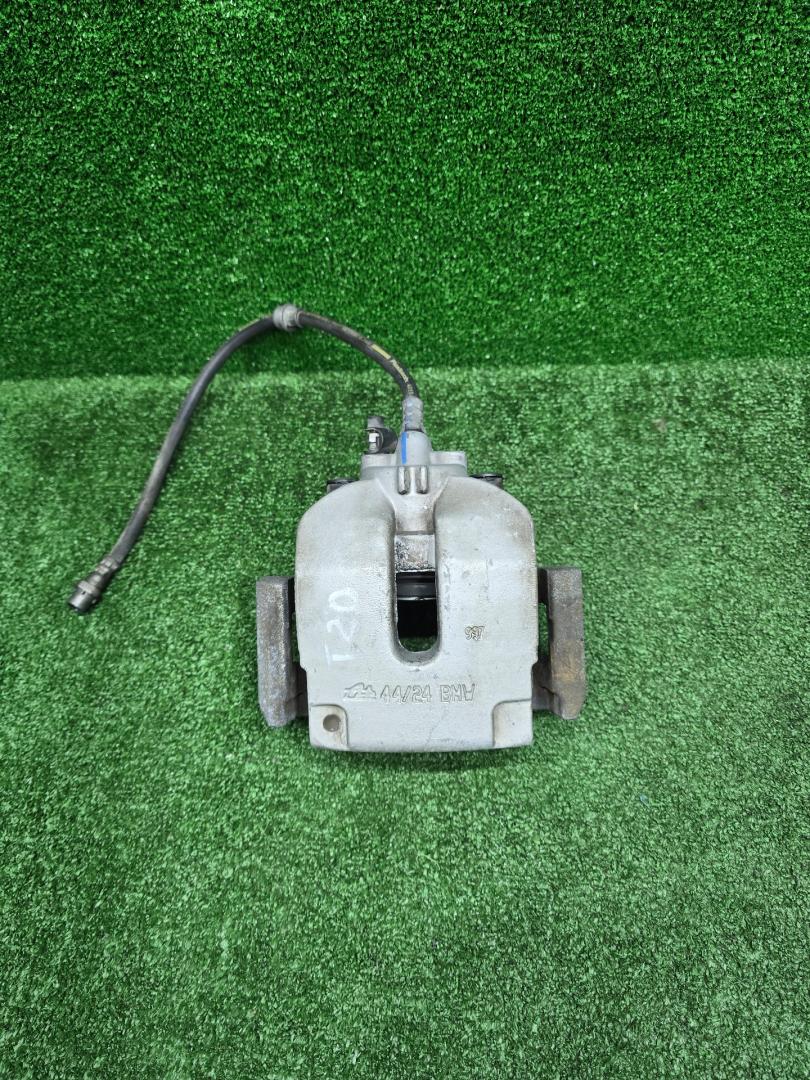 суппорт задний левый BMW X5 F15 2016, 4.4 л., N63 B44 A, бензин, АКПП, 475, внедорожник 5 дв., полный привод, 6776787, 34216776787 - фото №1