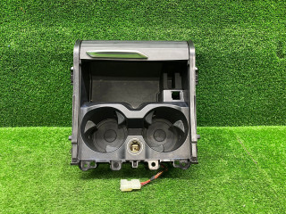 подстаканник BMW X3 G01 2019, 3.0 л., B58B30, бензин, АКПП, внедорожник 5 дв., полный привод, 9363802, 51169363802