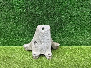 кронштейн двигателя BMW 5 серия G30/G31 G30 2018, 4.4 л., N63 B44 C, бензин, АКПП, carbonschwarz metallic (416), седан, 6861550, 22116861550, 60155002