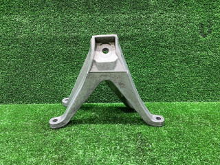 кронштейн двигателя BMW M8 F91/92 [рестайлинг] F92 2023, 4.4 л., S63 B44 B, бензин, АКПП, купе, полный привод, 7853647, 22117853647