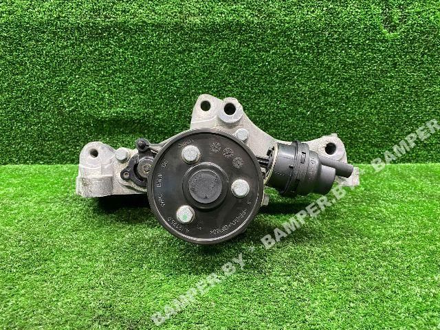 помпа BMW X3 G01 2018, 11517644809 - фото №1