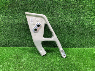 Кронштейн балки BMW X7 G07 [рестайлинг] G07 2023, 3.0 л., B58B30, бензин, АКПП, внедорожник 3 дв., полный привод, 6878754, 31106878754