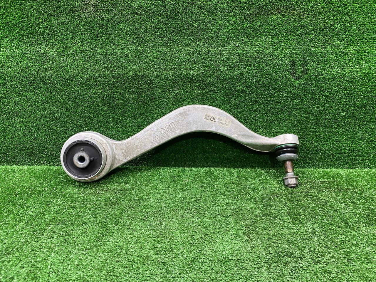 рычаг передний левый BMW 3 серия G20 2020, 3.0 л., B58B30, бензин, АКПП, black sapphire metallic (475), седан, полный привод, 6894667, 31106894667 - фото №1