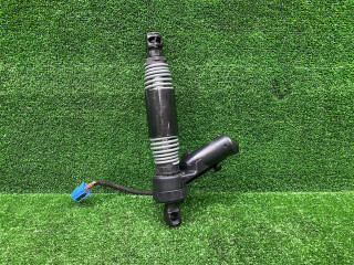 амортизатор крышки багажника (3-5 двери) BMW 8 серия G14/G15 G16 2020, 4.4 л., N63 B44 C, бензин, АКПП, mineralweiß metallic (a96), седан, 51247453768, 7453768, 51247453768, 7453768