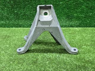 кронштейн двигателя BMW 5 серия G30/G31 G30 2018, 4.4 л., N63 B44 C, бензин, АКПП, carbonschwarz metallic (416), седан, 6861551, 22116861551