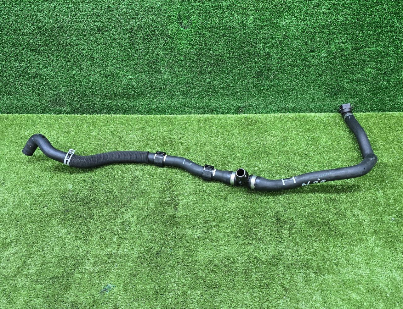 патрубок радиатора BMW X5 G05 2020, 3.0 л., B58B30, бензин, АКПП, a96, внедорожник 5 дв., 9398803, 64219398803 - фото №1