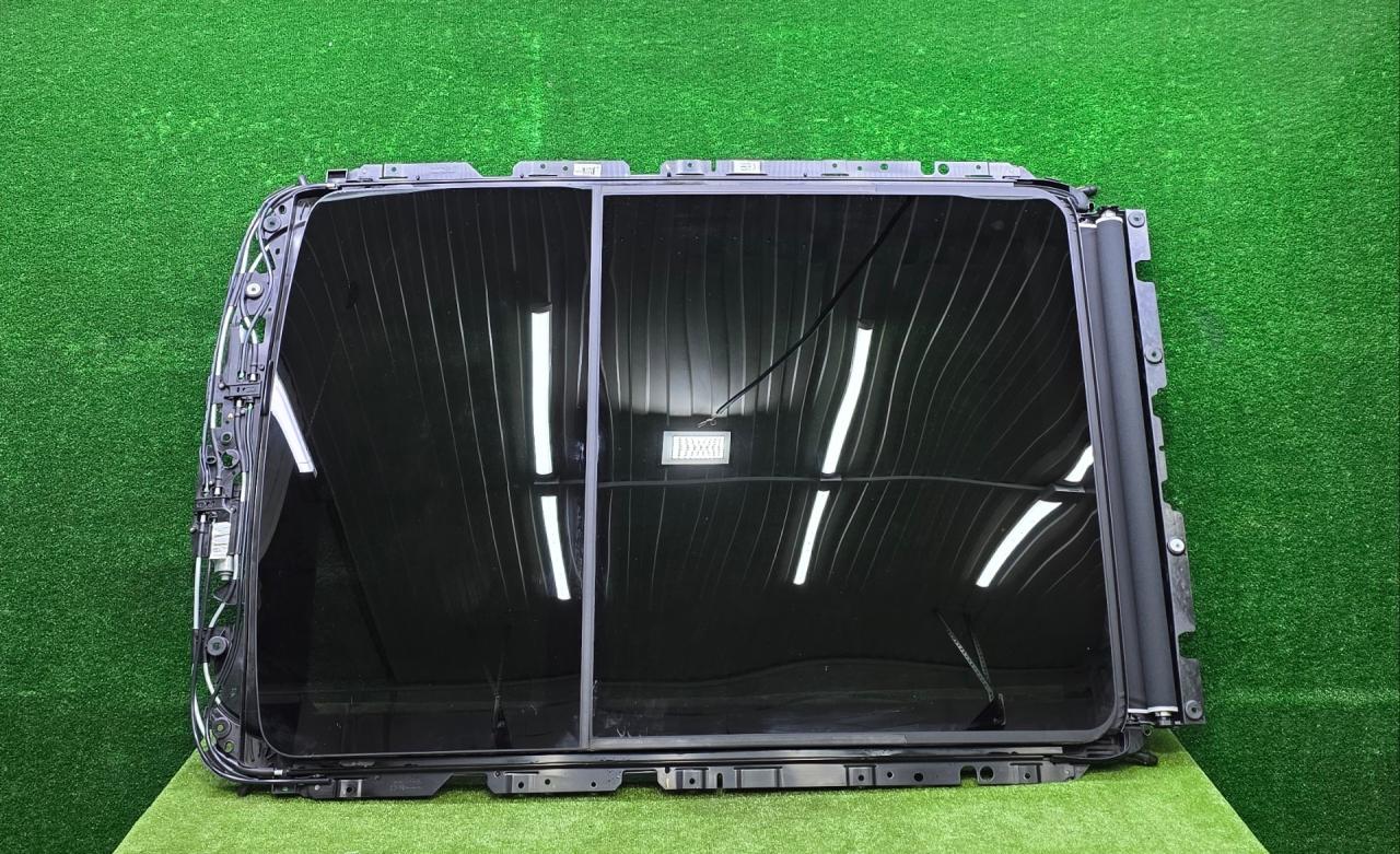 люк BMW X5 G05 [рестайлинг] G05 2023, 3.0 л., B57 D30 B, дизель, АКПП, carbonschwarz metallic (416), внедорожник 5 дв., полный привод, 9852147, 9852147