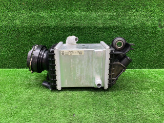 интеркулер BMW 5 серия G30/G31 [рестайлинг] G30 2021, 4.4 л., N63 B44 C, бензин, АКПП, седан, полный привод, 8660689, 17518660689