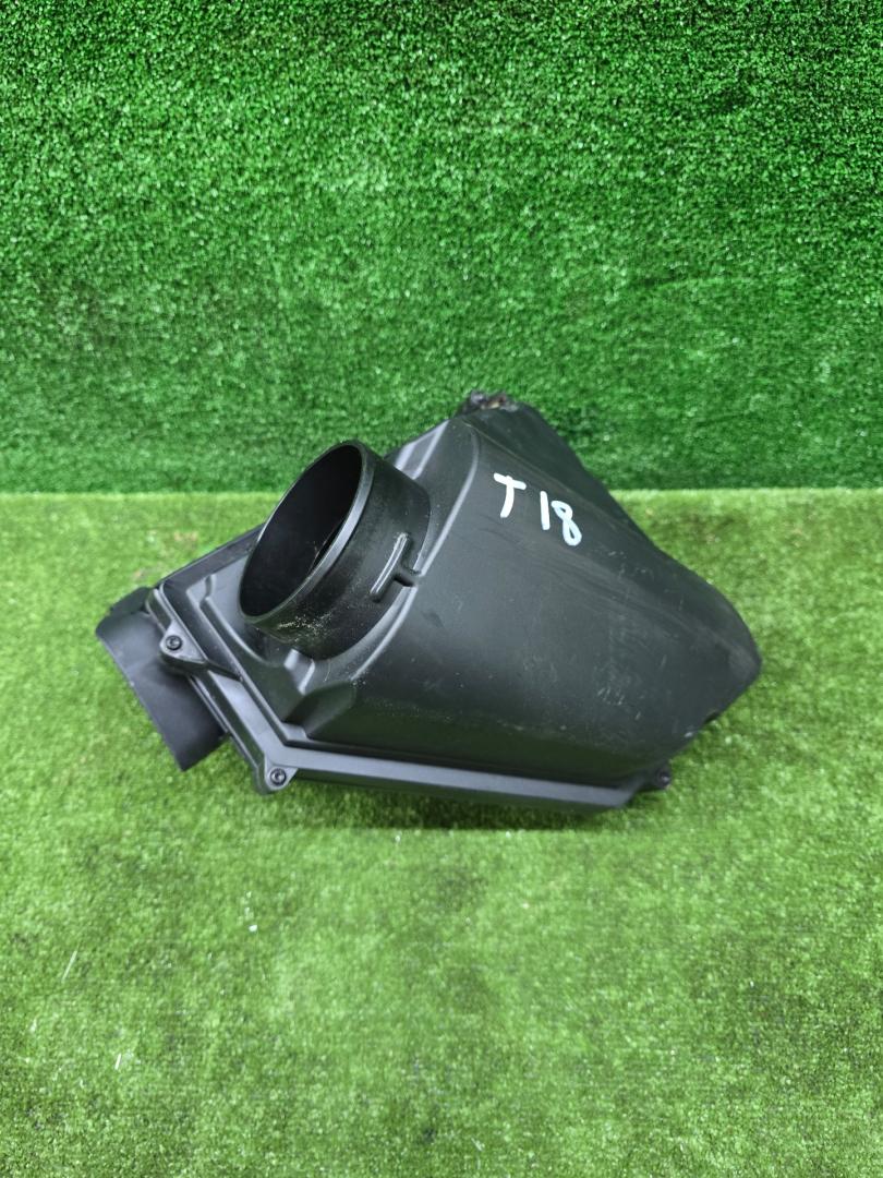 корпус воздушного фильтра BMW M3 G80/G81 G80 2021, 3.0 л., S58B30A, бензин, МКПП, 475, седан, задний привод, 8097045, 13718097045 - фото №1