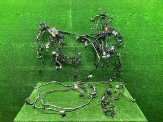 проводка двигателя BMW M8 F91/92 [рестайлинг] F92 2023, 4.4 л., S63 B44 B, бензин, АКПП, купе, полный привод, 12518469018, 12517856773, 12517856771, 12517856775