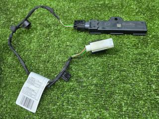 Антенна системы комфортного доступа BMW X7 G07 [рестайлинг] G07 2024, 3.0 л., B58B30P, бензин, АКПП, black sapphire metallic (475), внедорожник 5 дв., полный привод, правый руль, 5A1DOB2, 5A59005, 5A1DOB2, 5A59005