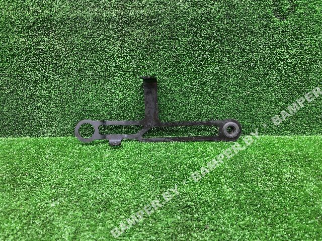 кронштейн (крепление) BMW X5 G05 2019, 3.0 л., B58B30, бензин, АКПП, полный привод, правый руль, 51647421776 - фото №1