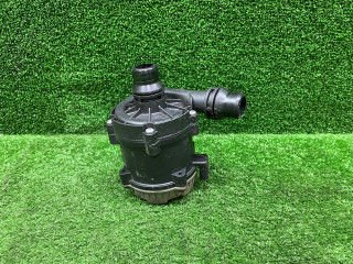 насос антифриза дополнительный BMW M8 F91/92 [рестайлинг] F92 2023, 4.4 л., S63 B44 B, бензин, АКПП, купе, полный привод, 8638237, 0392024063, 11518638237