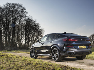 BMW X6 G06