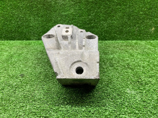 кронштейн двигателя BMW X3 M F97 2021, 3.0 л., S58B30A, бензин, АКПП, black sapphire metallic (475), внедорожник 5 дв., полный привод, 6861555, 6861559, 22116861559, 22116861555