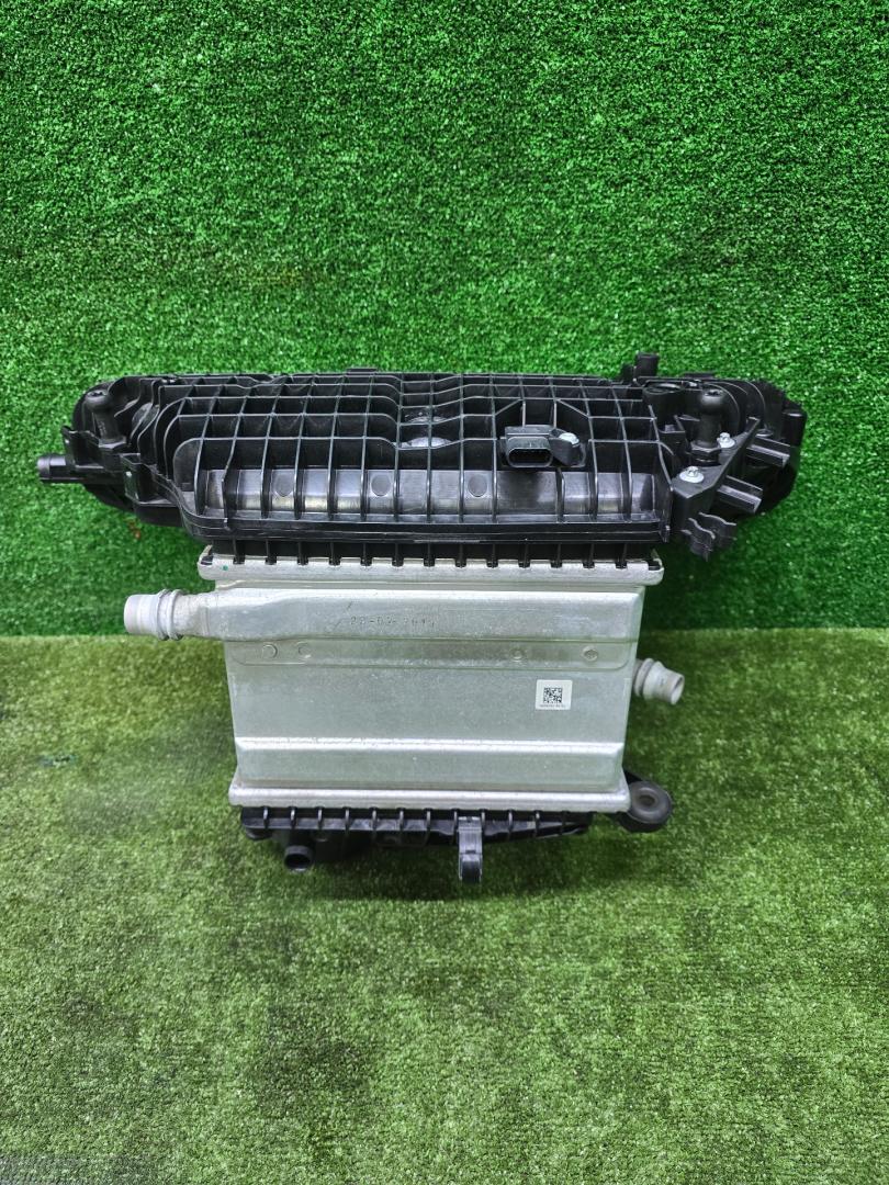 коллектор впускной BMW X3 M F97 2020, 3.0 л., S58B30A, бензин, а300, полный привод, правый руль, 7244009, 7244009 - фото №1