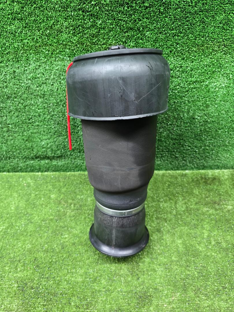 пневмоподушка BMW X5 F15 2016, 4.4 л., N63 B44 A, бензин, АКПП, 475, внедорожник 5 дв., полный привод, 6795013, 37126795013 - фото №1