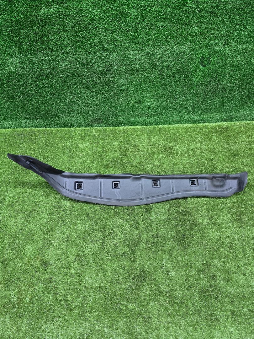 пыльник переднего крыла BMW M3 G80/G81 G80 2021, 3.0 л., S58B30A, бензин, МКПП, 475, седан, задний привод, 7433819, 51487433819 - фото №1