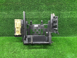 кронштейн блока управления BMW X5 G05 2019, 3.0 л., B58B30, бензин, АКПП, полный привод, правый руль, 8605530, 12908605530