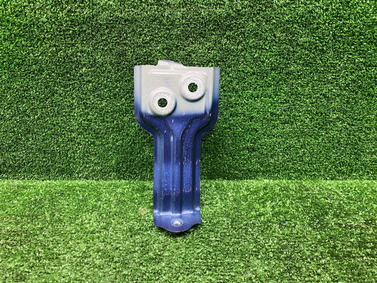 крепление ( кронштейн ) крыла BMW X4 M F98 2019, 3.0 л., S58B30A, бензин, АКПП, phytonicblau metallic (c1m), внедорожник 5 дв., 7397516, 41357475802 - фото №1