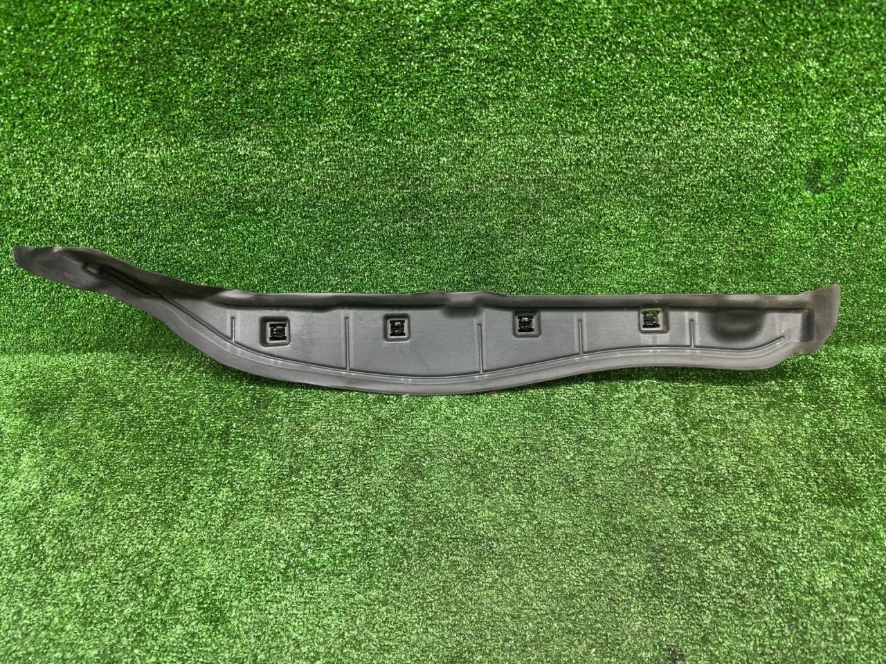 уплотнитель BMW M3 G80/G81 G80 2023, 3.0 л., S58B30A, бензин, АКПП, c31, седан, полный привод, правый руль, 7433819, 51487433819 - фото №1
