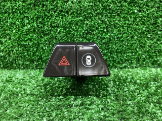 кнопка аварийной сигнализации BMW 5 серия G30/G31 [рестайлинг] G30 2023, 2.0 л., B46 B20 B, бензин, skyscraper grau metallic (c4w), 61316993047, 61319383535, 61319423271