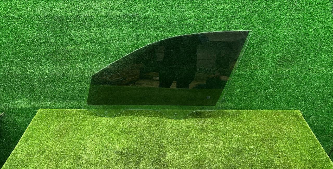 стекло двери передней левой BMW M3 G80/G81 G80 2021, 3.0 л., S58B30A, бензин, МКПП, 475, седан, задний привод, 43R-011005, DOT782SYM5385AS2, E005875, 7432229, 51337432229, PNP0009 - фото №1