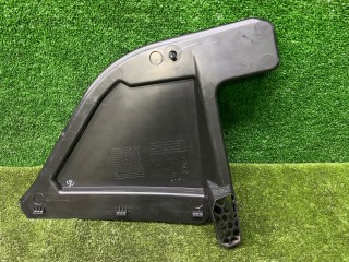 планка под капот BMW X6 G06 [рестайлинг] G06 2023, 3.0 л., B58B30P, бензин, АКПП, carbonschwarz metallic (416), внедорожник 5 дв., полный привод, 7434881, 51717434881