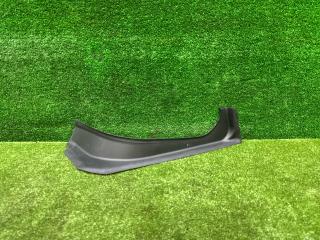 водосток крышки багажника BMW 5 серия G60/G61 2025, 2.0 л., бензин, a90, седан, задний привод, правый руль, 5A01522, 51495A01522