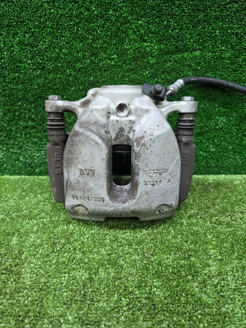 суппорт передний левый BMW X3 G01 2021, 2.0 л., B46 B20 B, бензин, АКПП, schwarz 2 (668), внедорожник 5 дв., 6872799, 34106872799 - фото №1