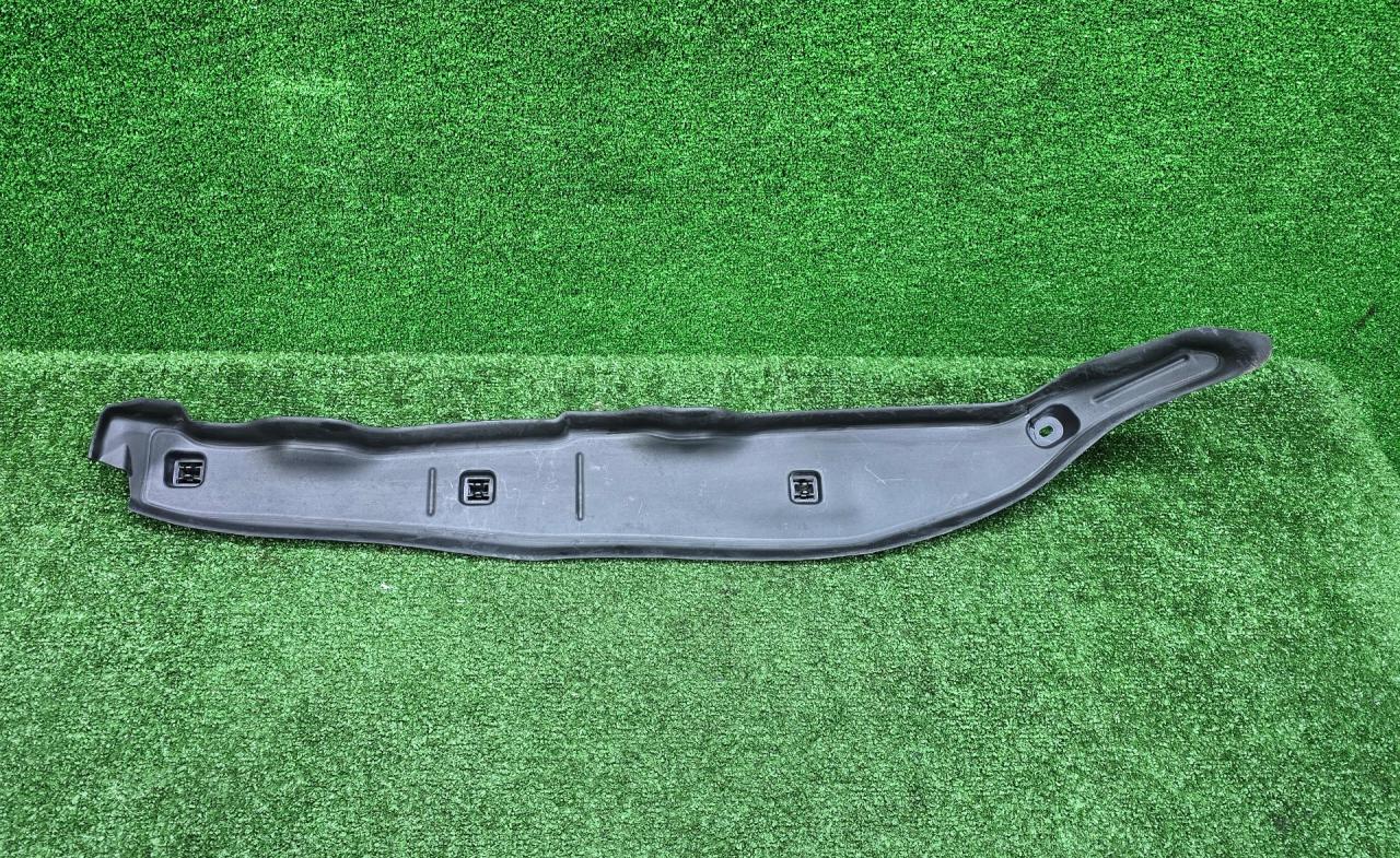 уплотнитель BMW X5 G05 2022, 3.0 л., B58B30, бензин, АКПП, 416, внедорожник 5 дв., задний привод, 7214654, 51487214654 - фото №1