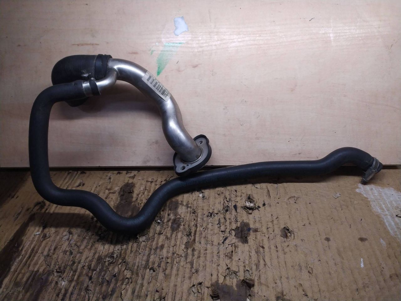 патрубок радиатора BMW 2010, 3.0 л., N52 B30, бензин, 7581873, 7581872 - фото №1