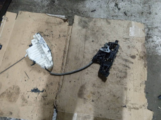 замок двери передней левой Mercedes-Benz S-Класс W221 [рестайлинг] 2012, 3.0 л., OM 642.862, дизель, АКПП, серебристый, седан, A2217601534, A2217306135