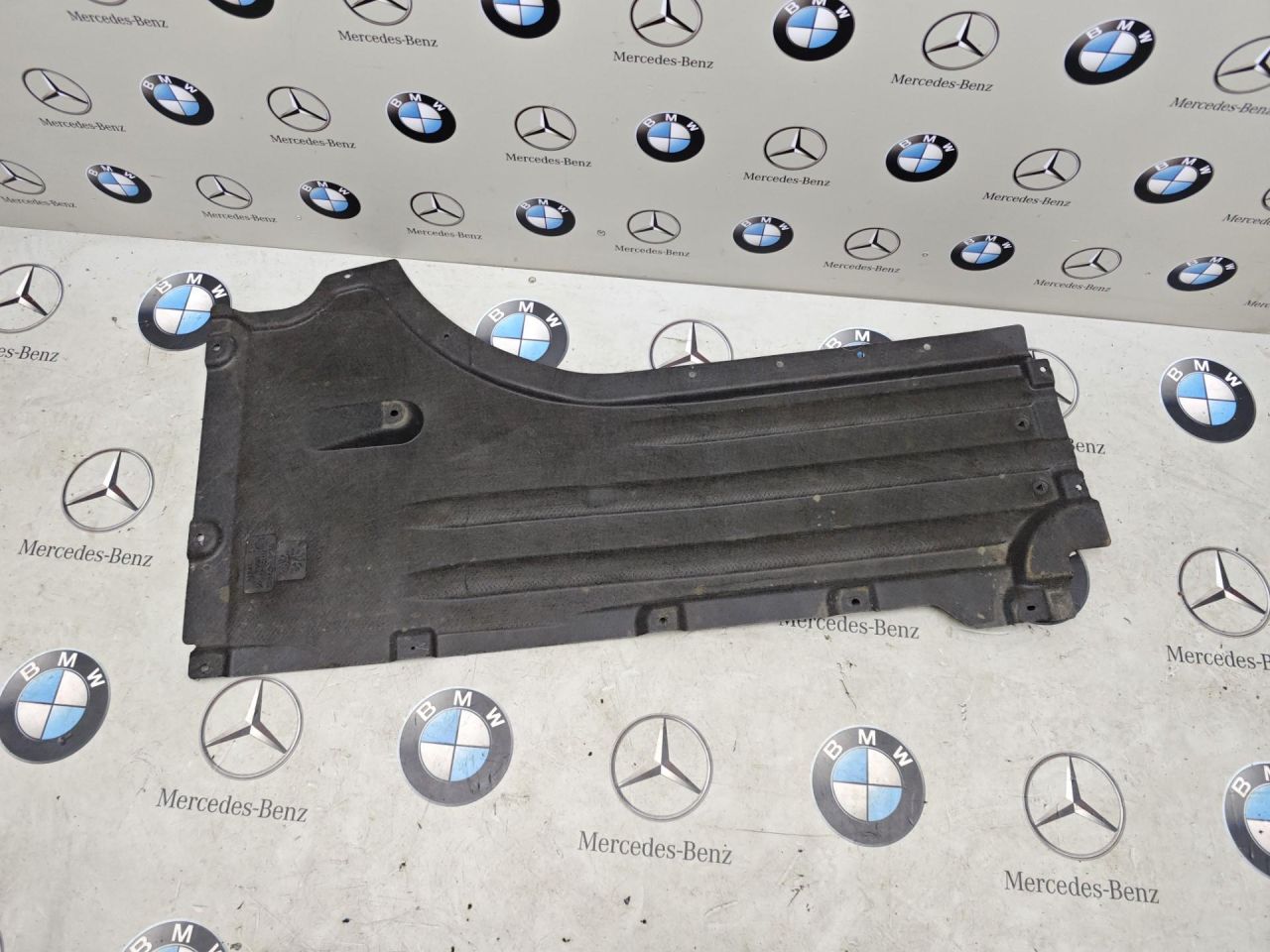 защита днища BMW 2024, 3.0 л., бензин, 475, 9477802 - фото №1