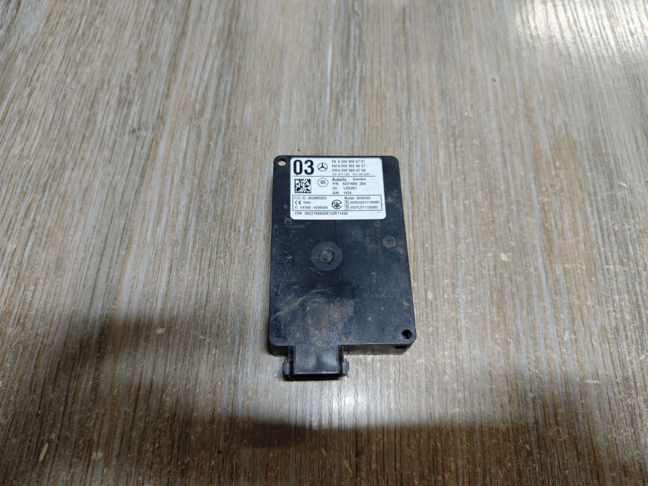 датчик мертвых (слепых) зон Mercedes-Benz M-Класс W166 2014, A0009055701, A0009056700, A0009028407 - фото №1