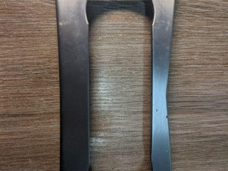 Декоративная накладка центральной консоли Mercedes-Benz C-Класс W204/S204 2008, 2.1 л., дизель, МКПП, серебро, седан, A2046800490, 2046800490