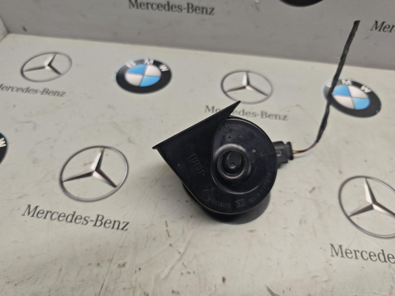 сигнал (клаксон) BMW 2 серия Active Tourer F45 2015, 2.0 л., бензин, 7332594 - фото №1