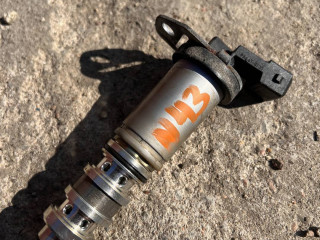 клапан фазорегулятора BMW 3 серия E90/E91 [рестайлинг] 2009, 2.0 л., N43 B20 A, бензин, 7584115