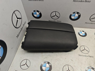 подлокотник BMW 2025, 3.0 л., бензин, 9399778, 9399802, 9399780, 9399804, 9399788, 9399813