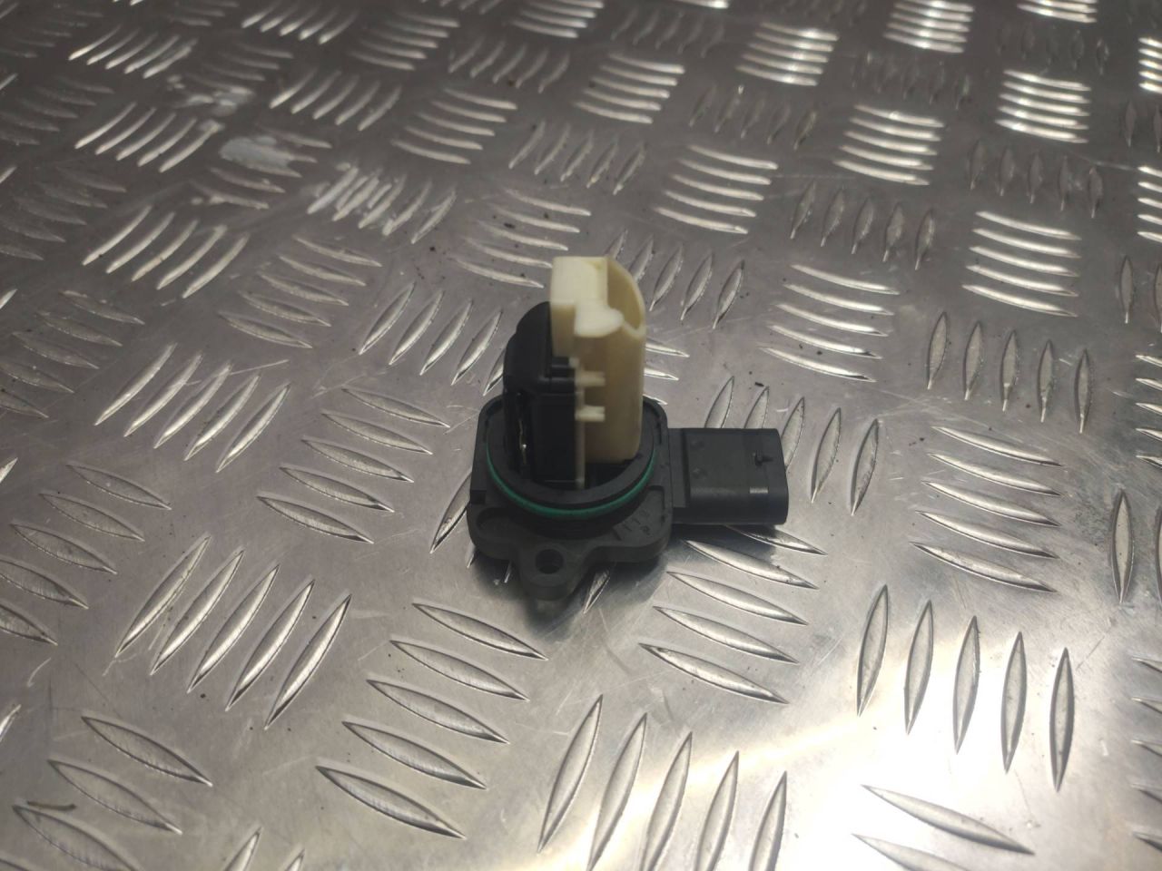 расходомер воздуха BMW 2011, 3.0 л., N52 B30 AF, бензин, 7593624 - фото №1