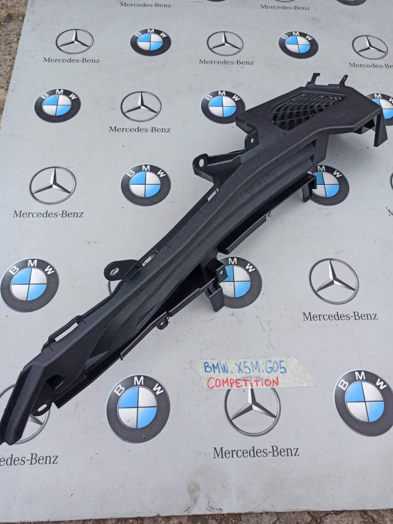 пластик BMW X5 M F95 2021, 4.4 л., бензин, полный привод, 6753910 - фото №1
