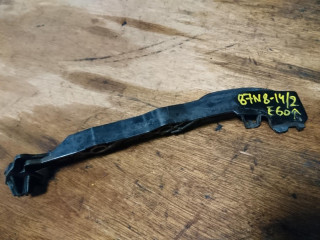 крепление крыла переднего правого BMW 5 серия E60/E61 [рестайлинг] 2008, 2.0 л., N47 D20 A, дизель, АКПП, универсал, 51117178078