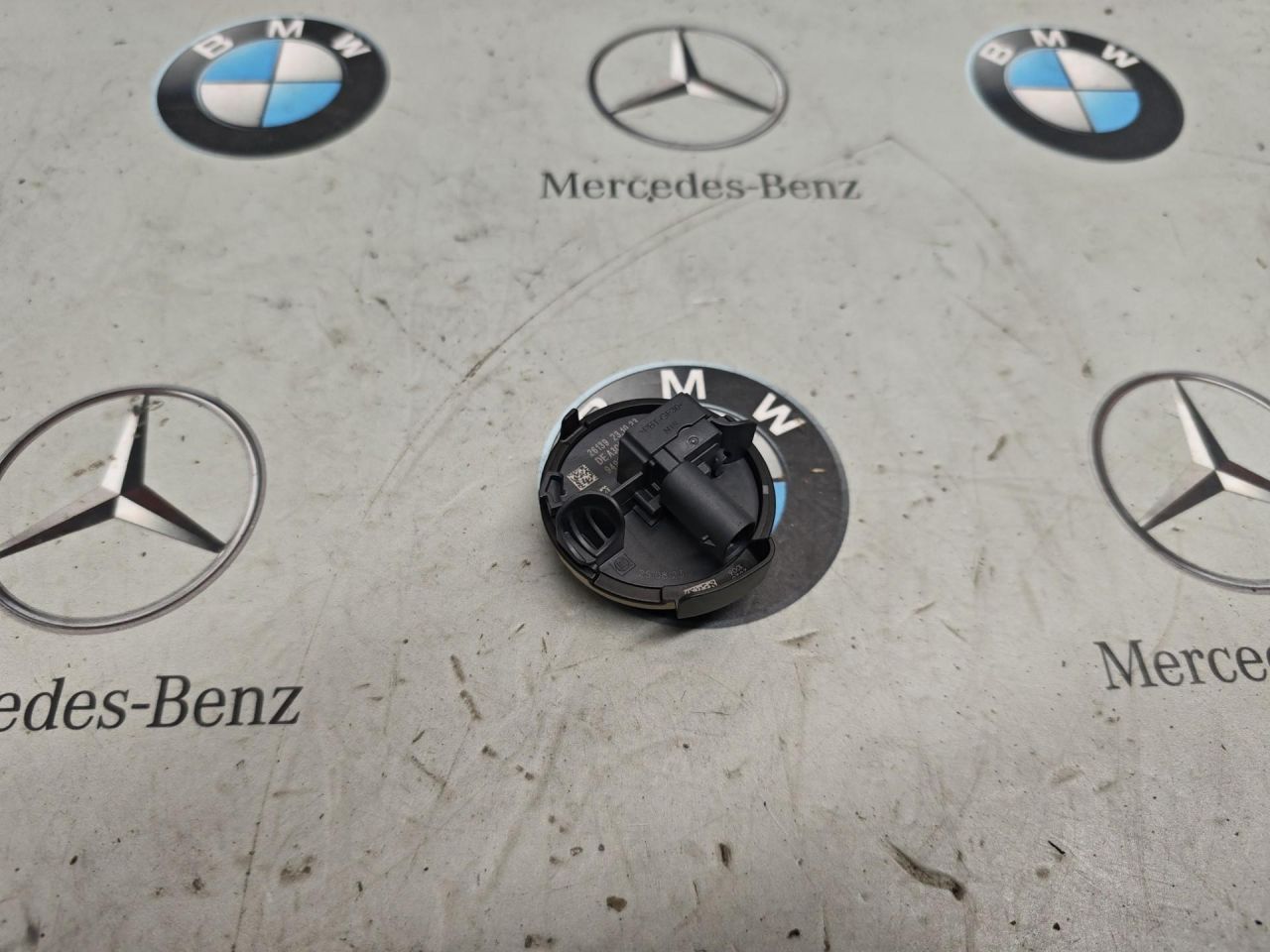 датчик удара BMW XM G09 2024, 4.4 л., бензин, 475, полный привод, 9496820 - фото №1