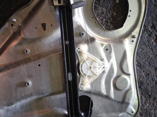 стеклоподъемник задний левый Mercedes-Benz C-Класс W204/S204 2009, 3.0 л., M 272.948, бензин