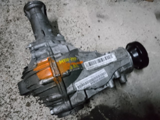 редуктор переднего моста Mercedes-Benz GL-Класс X166 2016, 3.0 л., OM 642.826, дизель, АКПП, внедорожник 5 дв., A1663301900