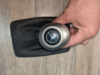 ручка кулисы КПП Mercedes-Benz C-Класс W204/S204 2009, 3.0 л., M 272.948, бензин, A2042672410
