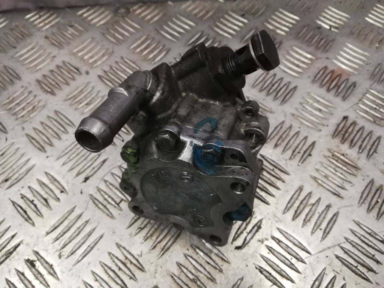 насос гидроусилителя руля BMW 3 серия E90/E91/E92/E93 2006, 2.0 л., дизель, АКПП, седан - фото №1