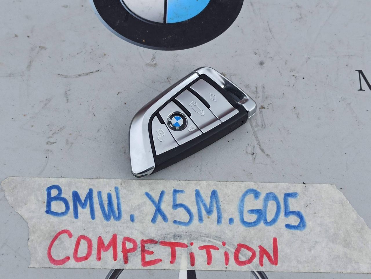 ключ BMW X5 M F95 2021, 4.4 л., бензин, полный привод, 5A40659 - фото №1